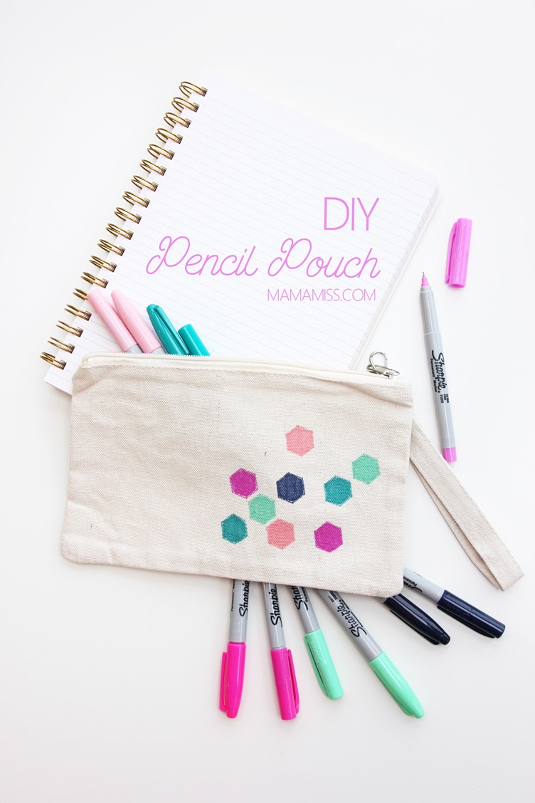DIY Pencil Pouch (no zipper) and Pilot G2 Pens - Crafting in the Rain